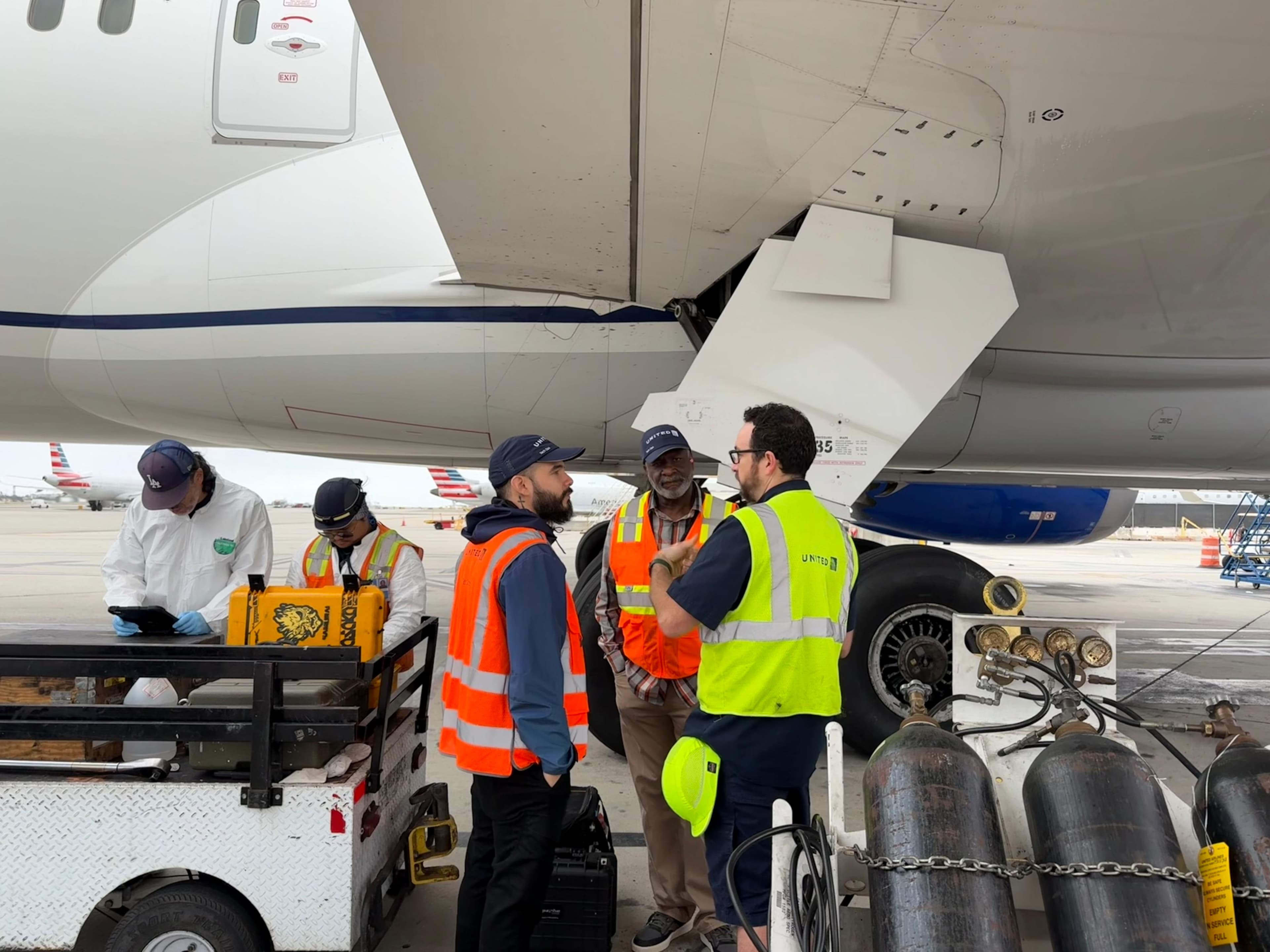 Apprentices and mentors on an airline maintenance crew